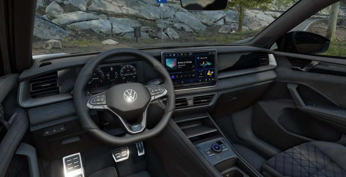 Volkswagen Tayron nuova a Bologna (7)