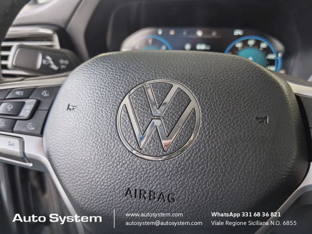 Volkswagen Amarok nuova a Palermo (11)