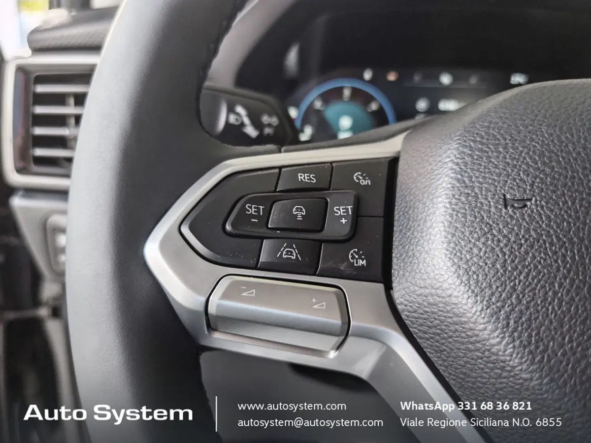 Volkswagen Amarok nuova a Palermo (12)