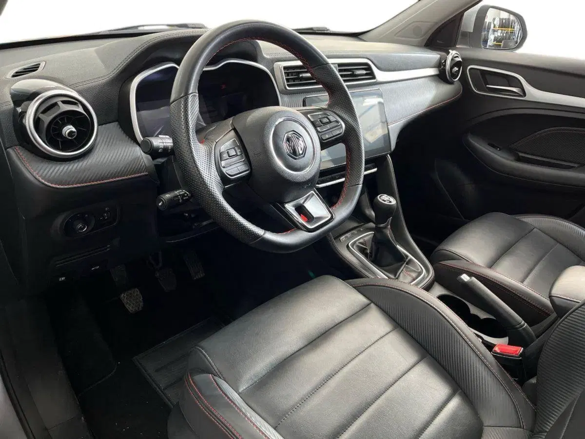 Mg ZS usata a Bari (10)