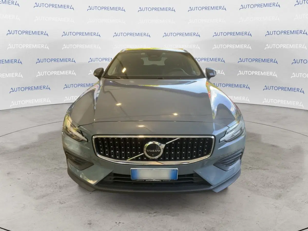 Volvo V60 Cross Country usata a Como (2)