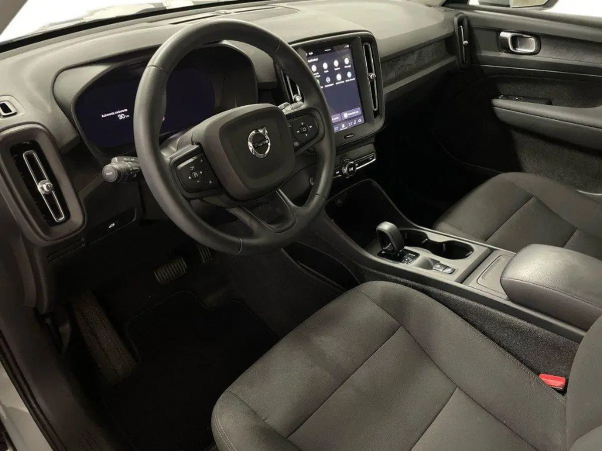 Volvo XC40 usata a Macerata (14)