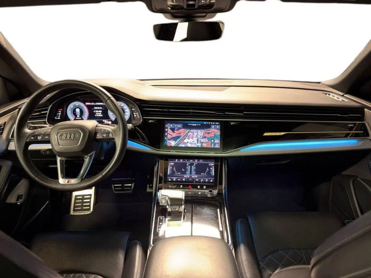 Audi Q8 usata a Macerata (16)