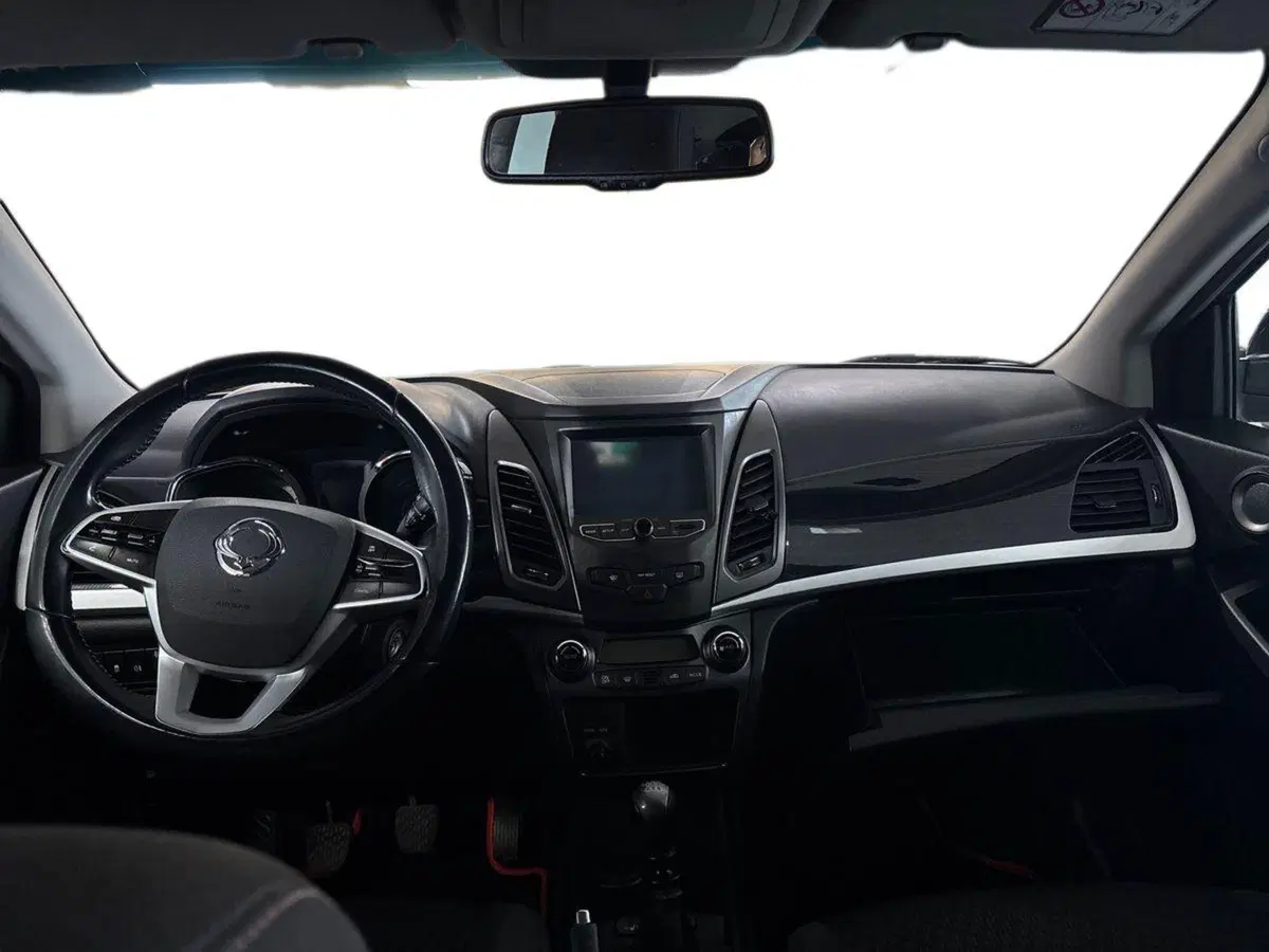 Ssangyong Korando usata a Torino (9)