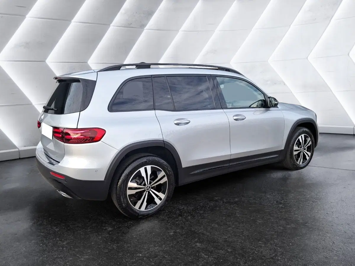 Mercedes-Benz GLB usata a Salerno (5)