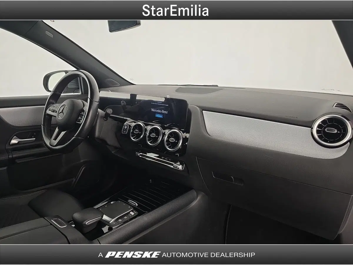 Mercedes-Benz GLA SUV usata a Bologna (16)