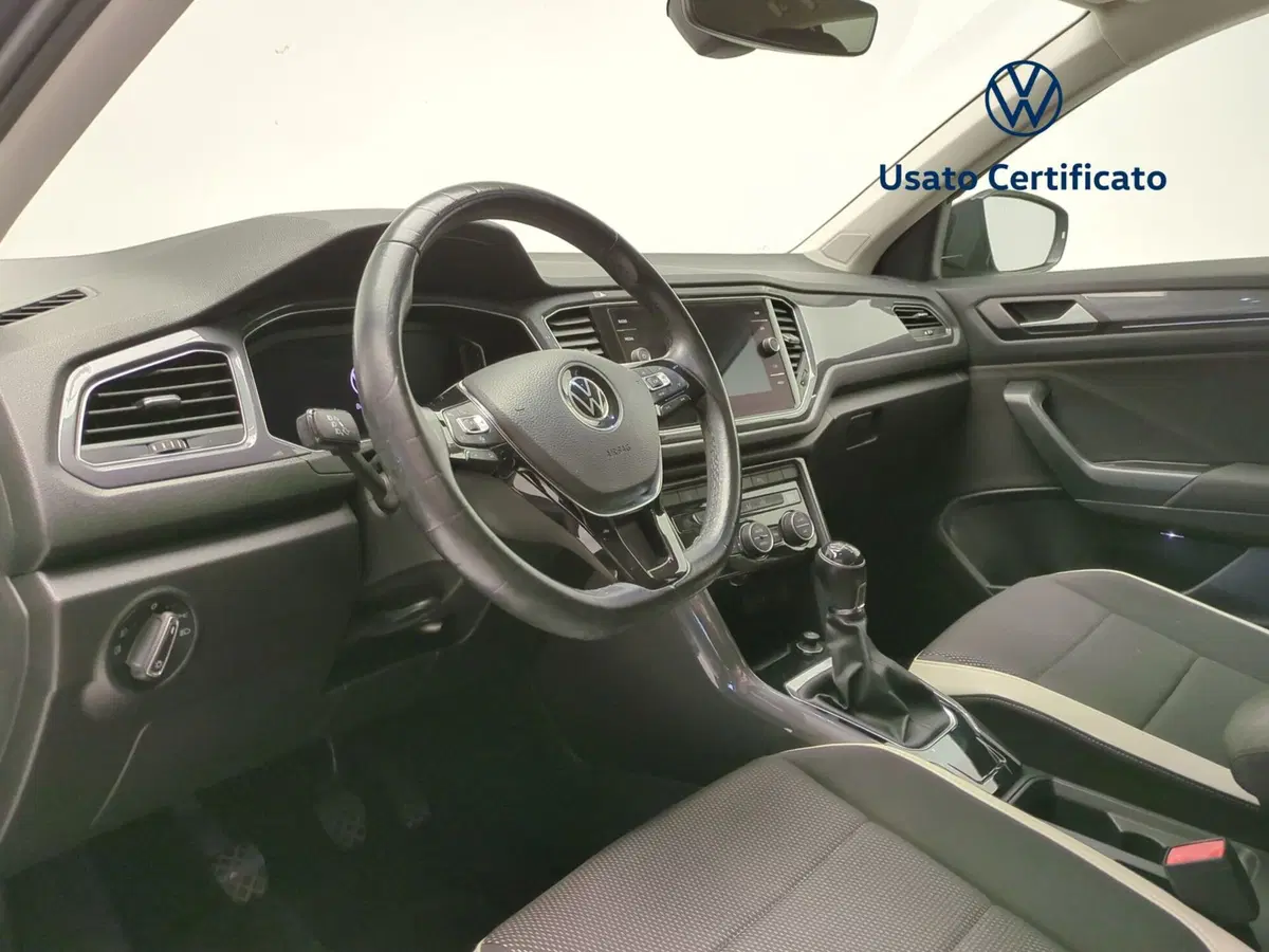 Volkswagen T-Roc usata a Avellino (14)