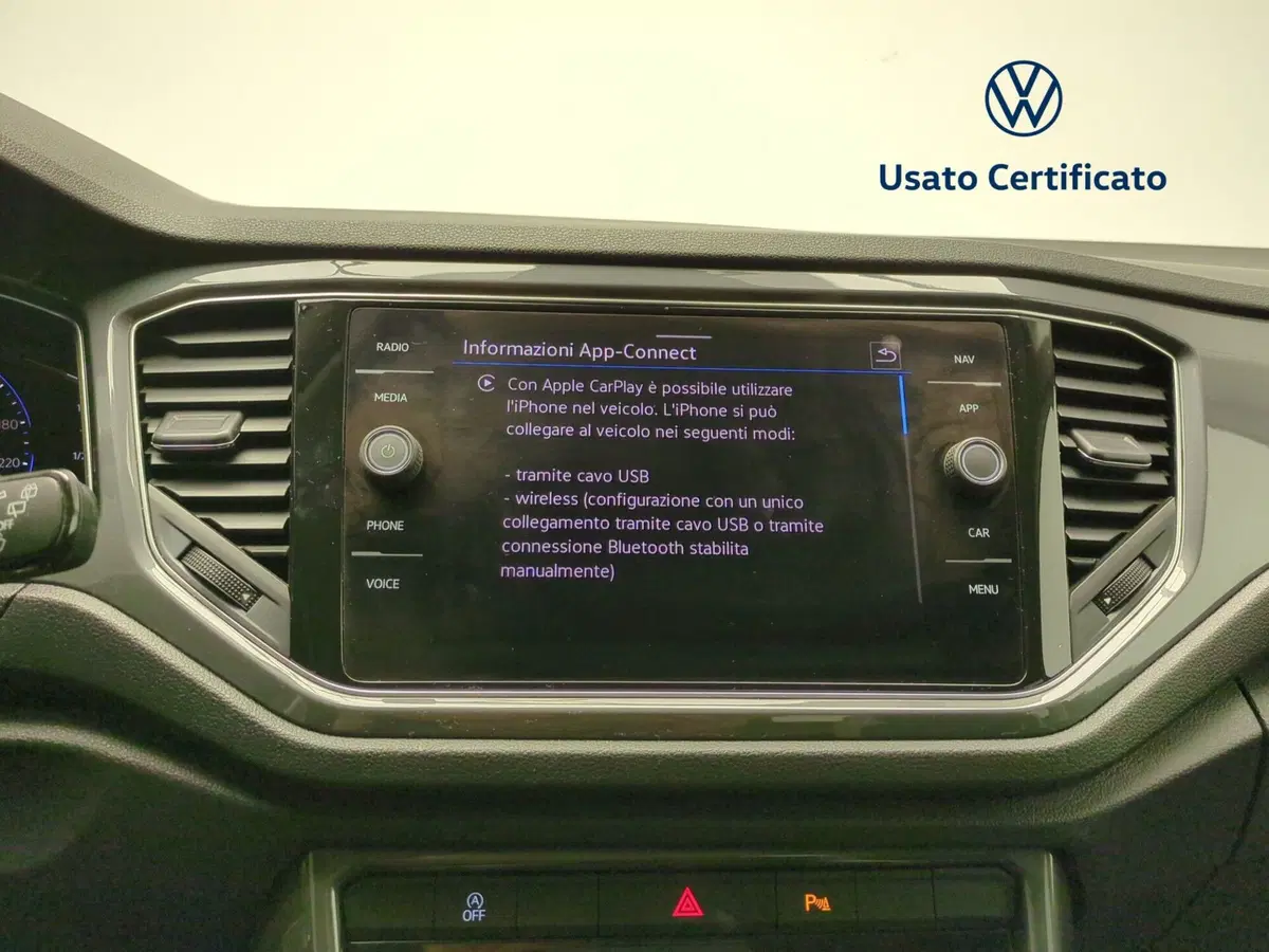 Volkswagen T-Roc usata a Avellino (18)
