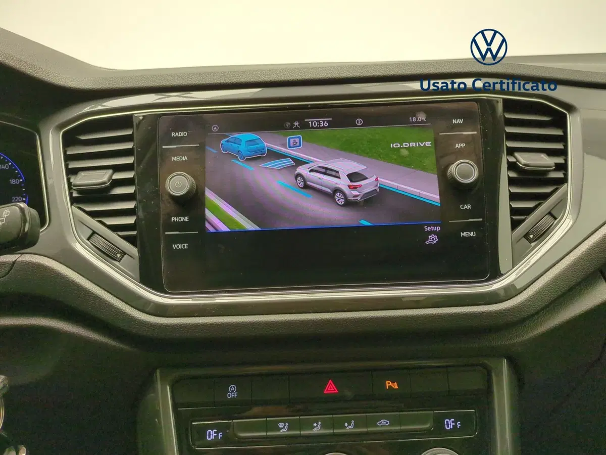 Volkswagen T-Roc usata a Avellino (19)