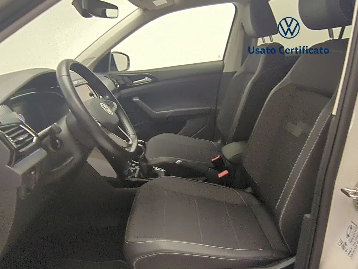 Volkswagen T-Cross usata a Avellino (18)