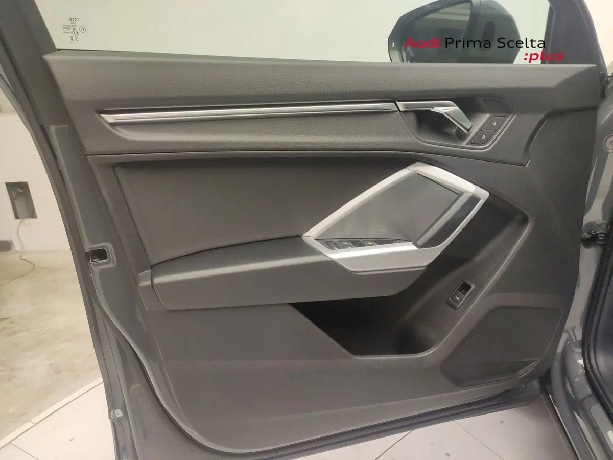 Audi Q3 usata a Avellino (14)