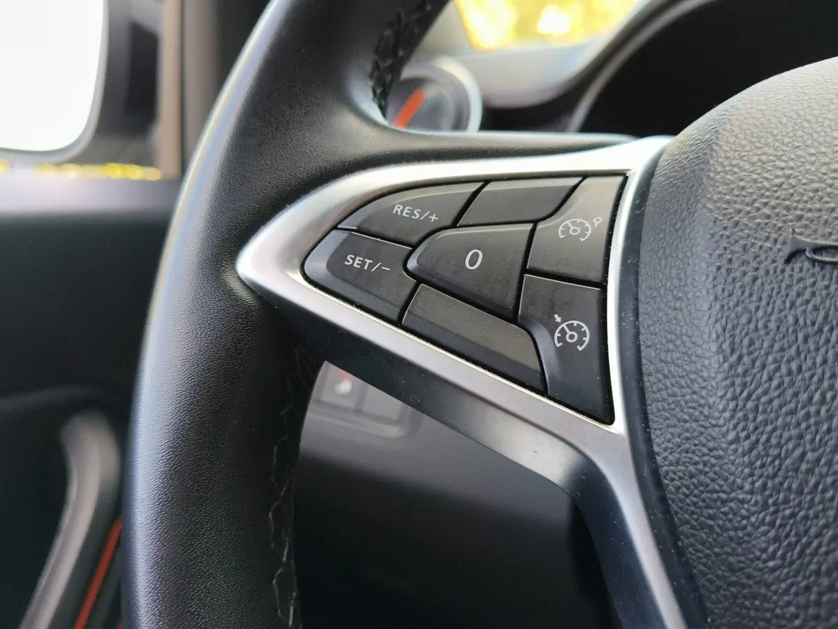 Dacia Duster usata a Brescia (14)