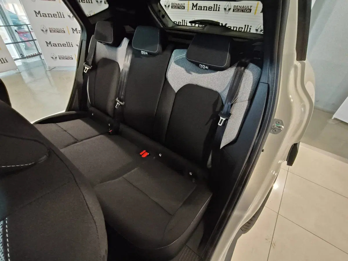 Dacia Duster nuova a Brescia (13)