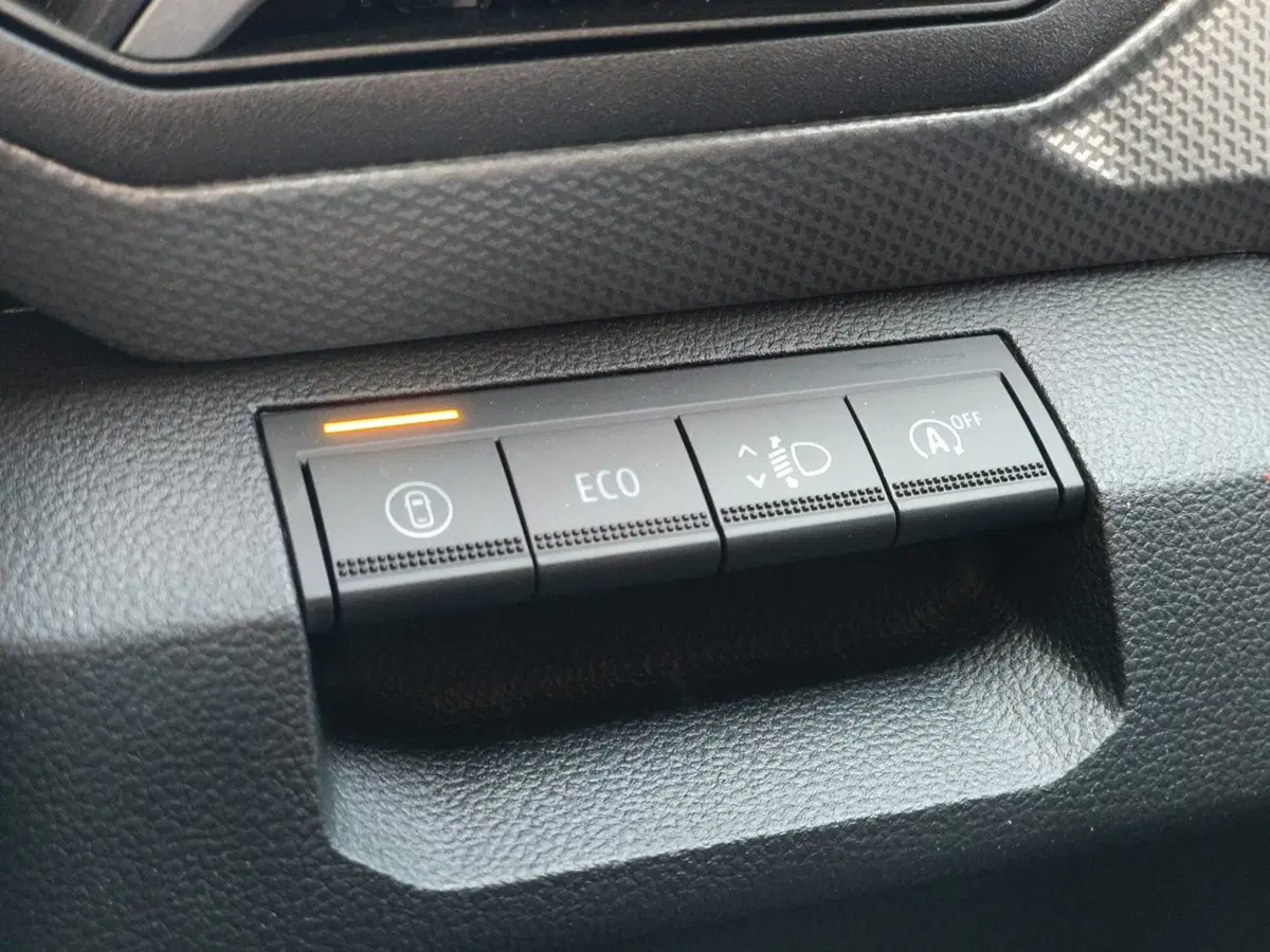 Dacia Duster nuova a Brescia (17)
