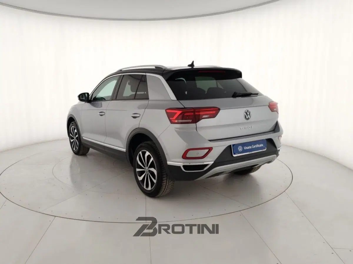 Volkswagen T-Roc usata a Massa-Carrara (2)