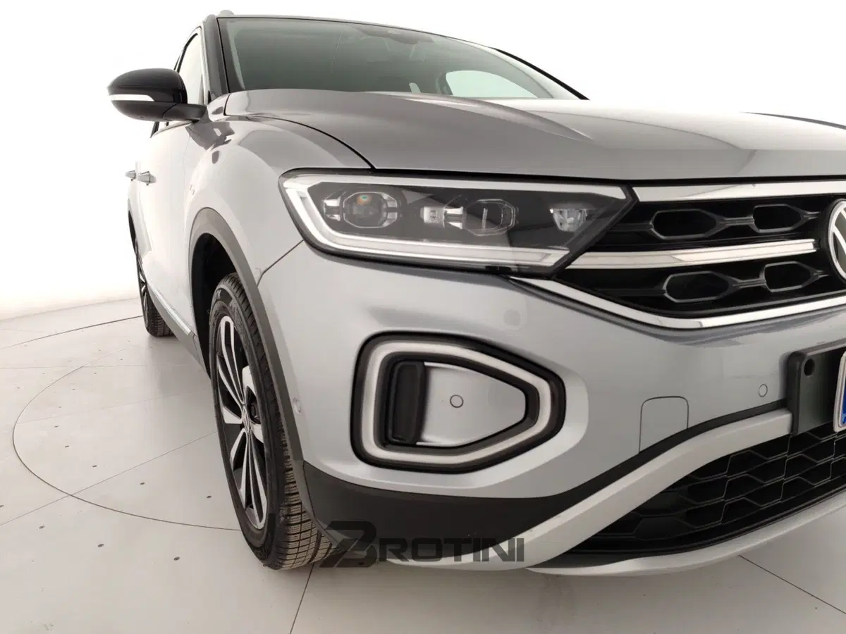 Volkswagen T-Roc usata a Massa-Carrara (5)
