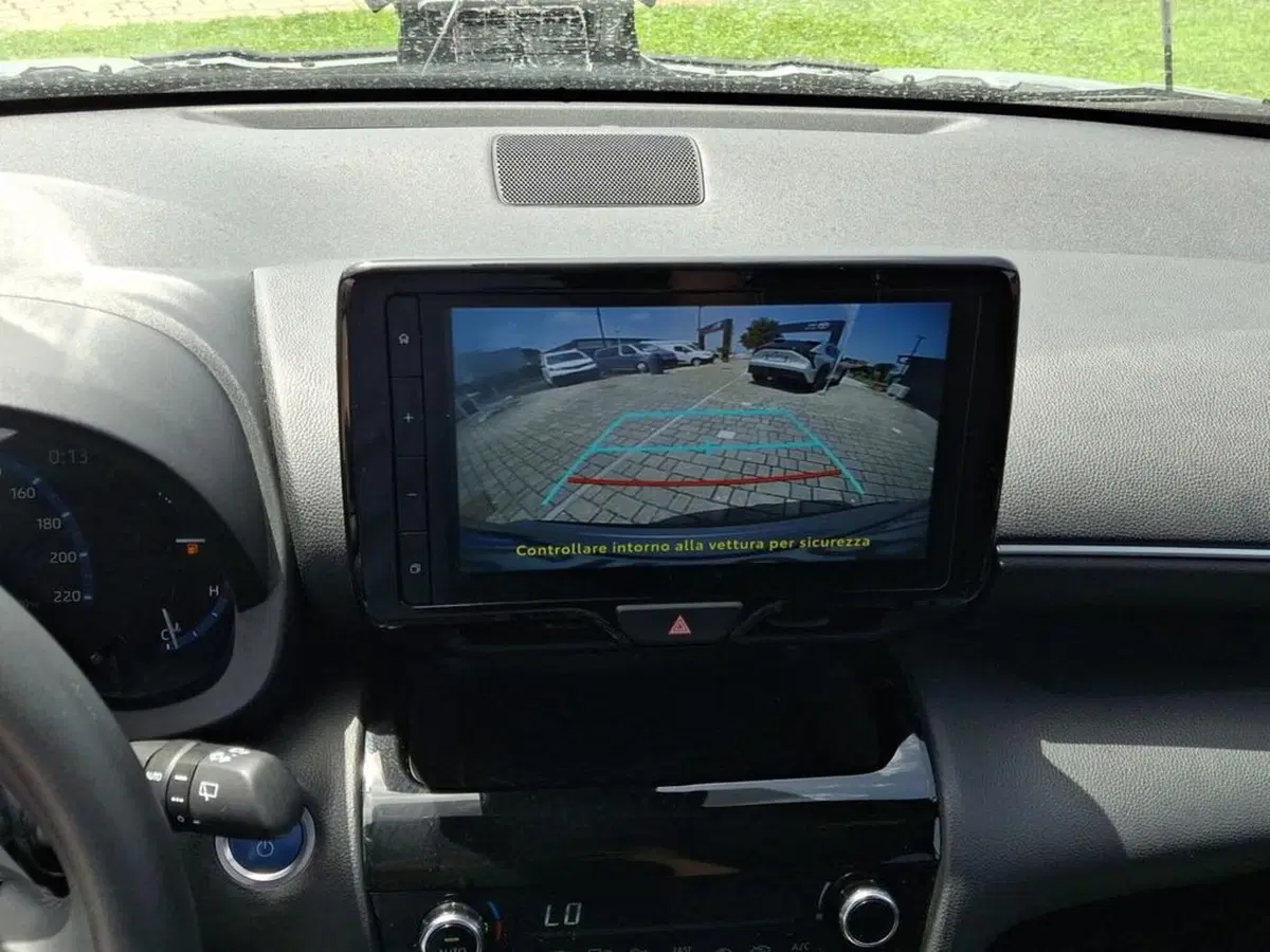 Toyota Yaris Cross usata a Roma (15)