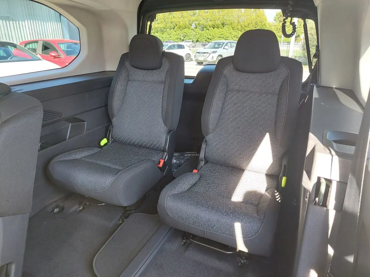 Peugeot Rifter nuova a Treviso (10)