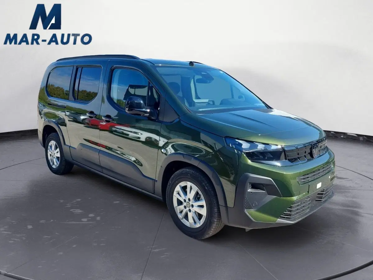 Peugeot Rifter nuova a Treviso (4)
