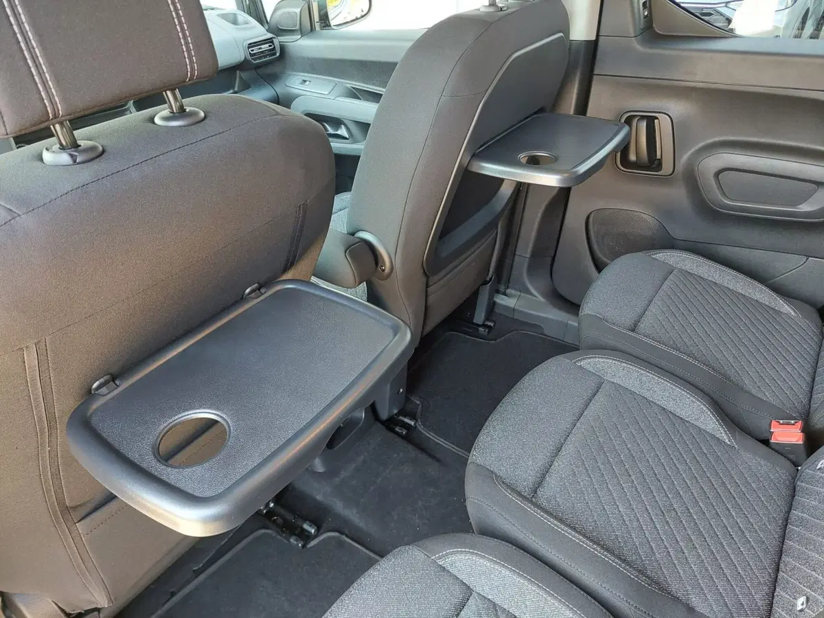 Peugeot Rifter nuova a Treviso (9)