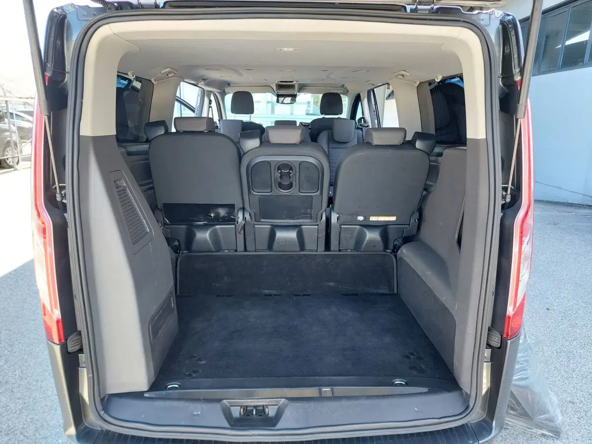 Ford Tourneo Custom usata a Treviso (15)