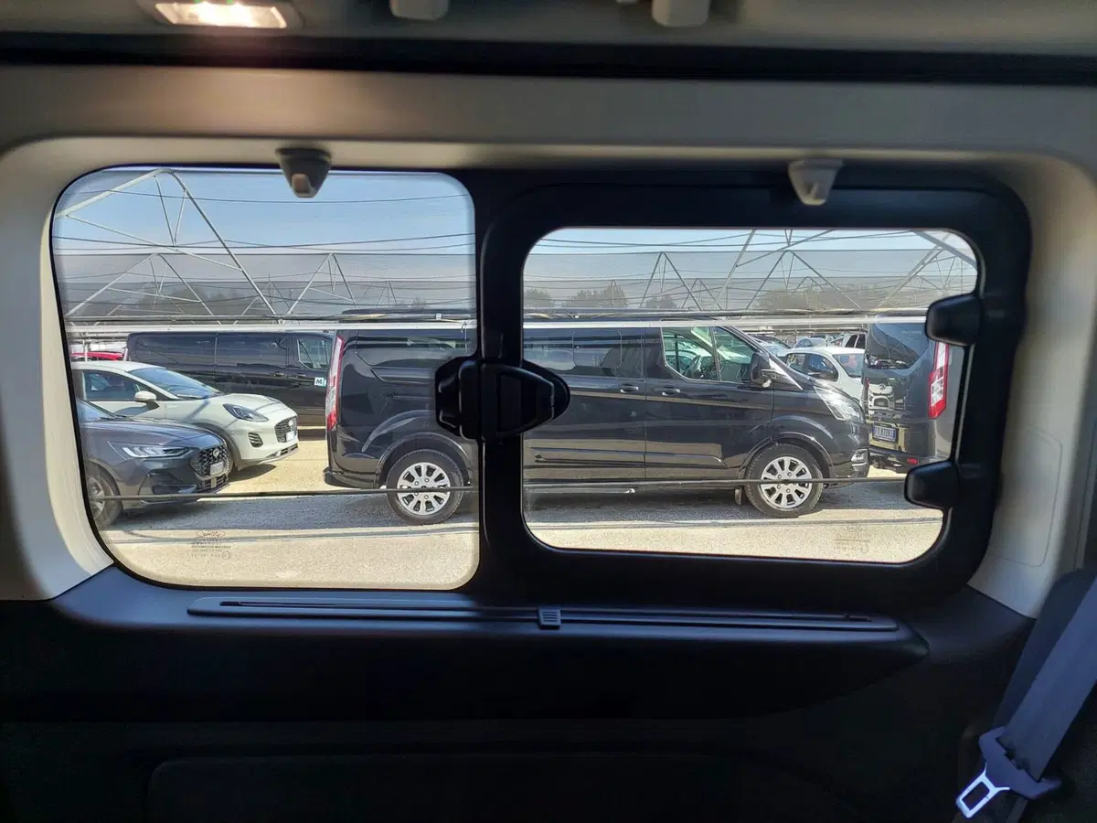 Ford Tourneo Custom usata a Treviso (18)