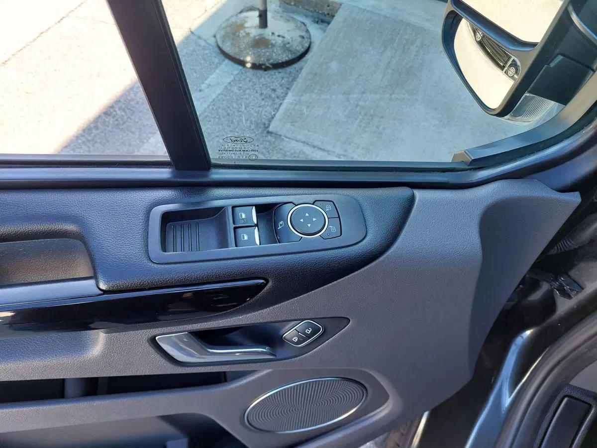 Ford Tourneo Custom usata a Treviso (7)