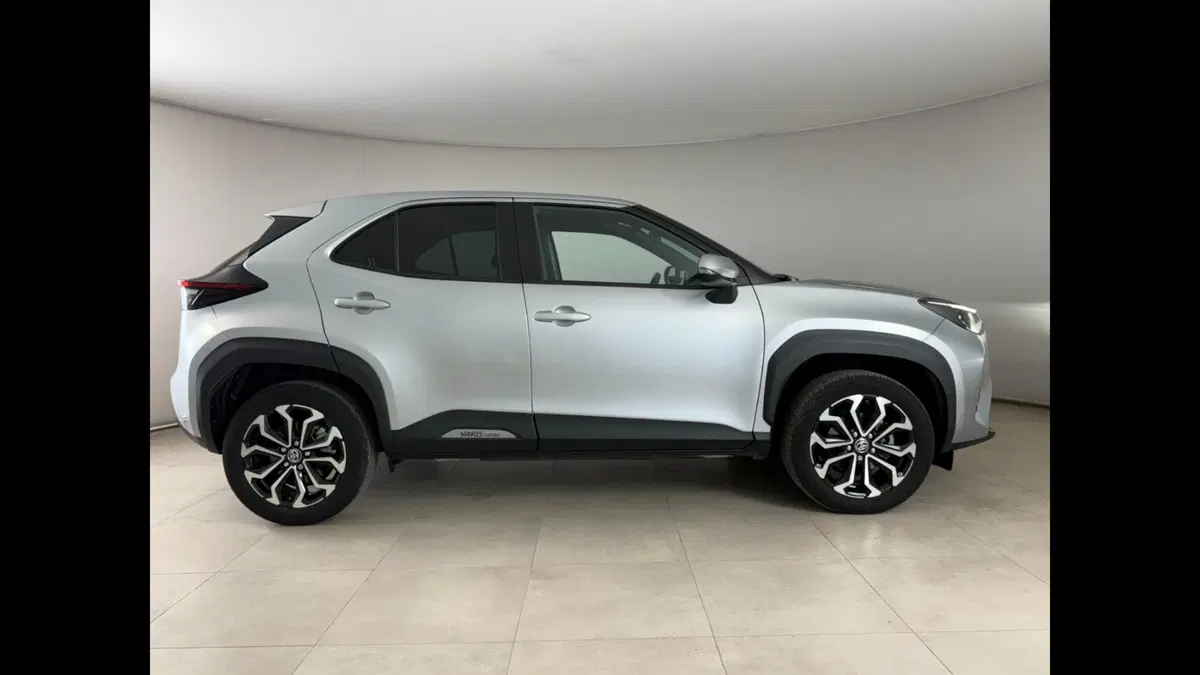 Toyota Yaris Cross usata a Palermo (15)