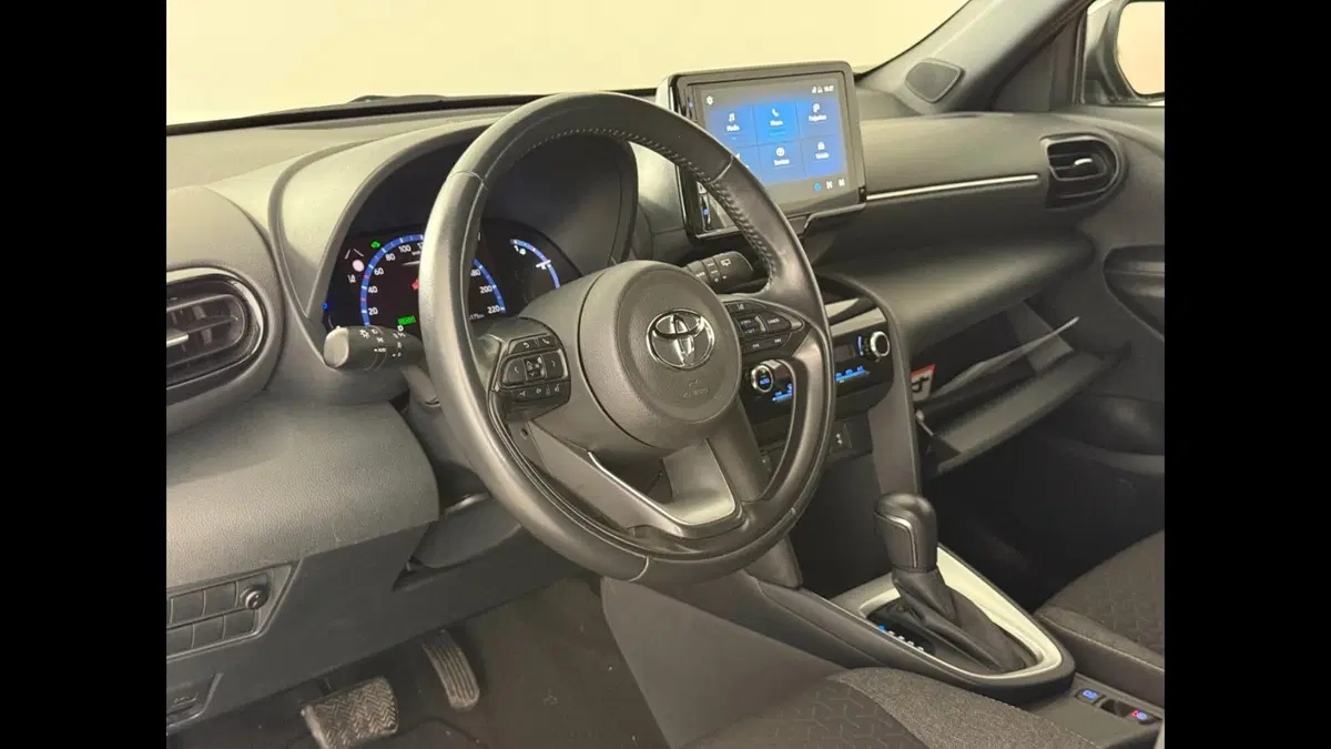 Toyota Yaris Cross usata a Palermo (20)