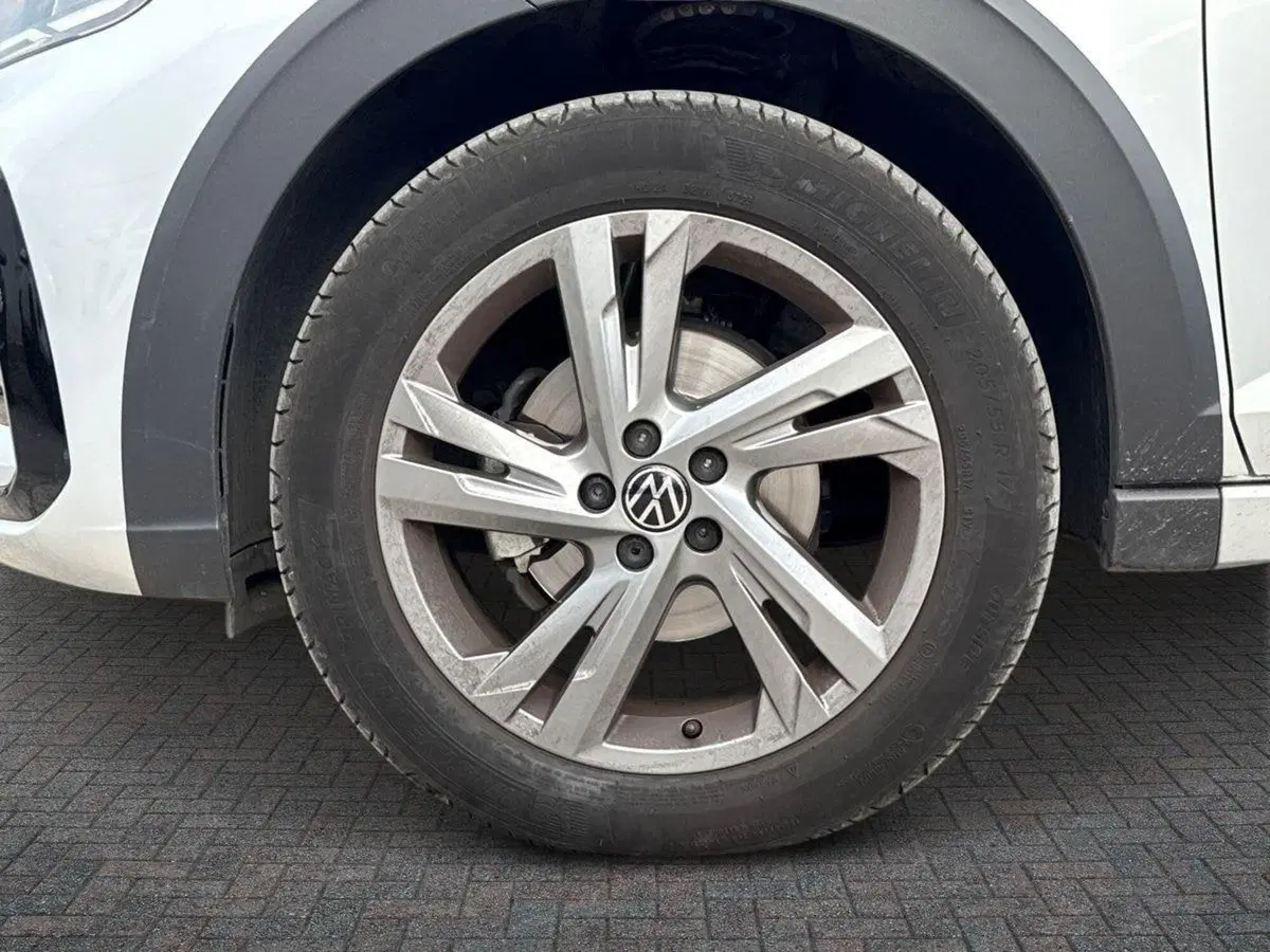 Volkswagen Taigo usata a Palermo (14)