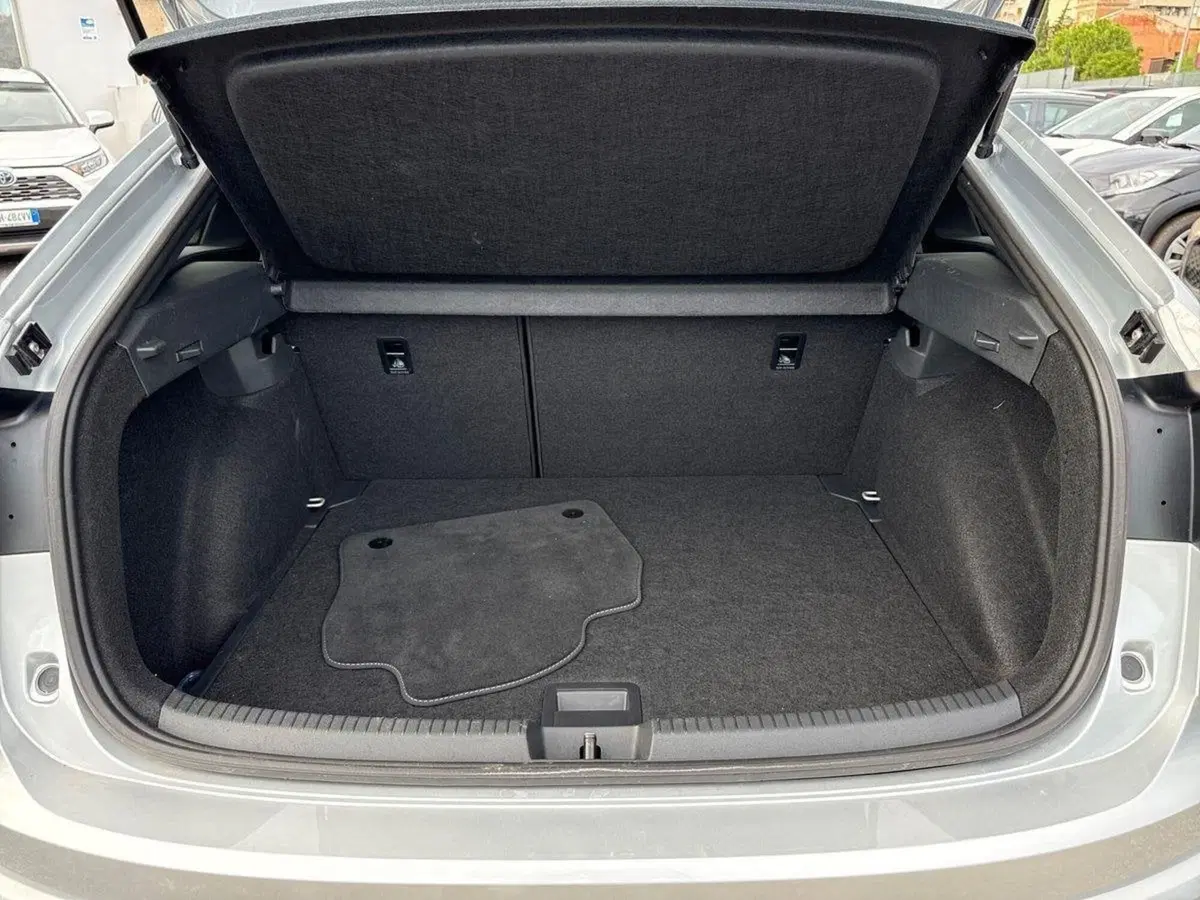 Volkswagen Taigo usata a Palermo (5)