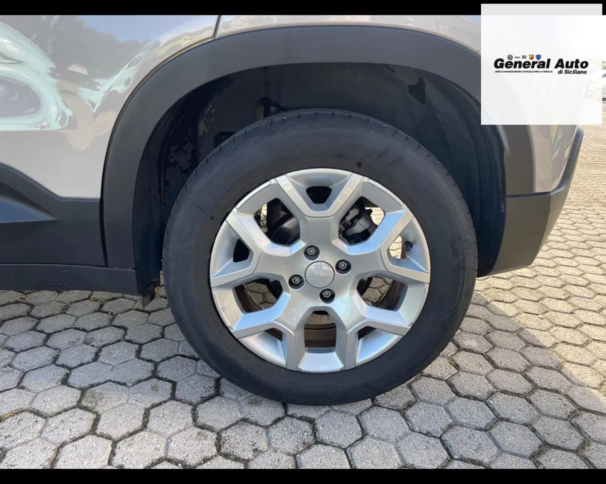 Jeep Avenger usata a Lucca (15)