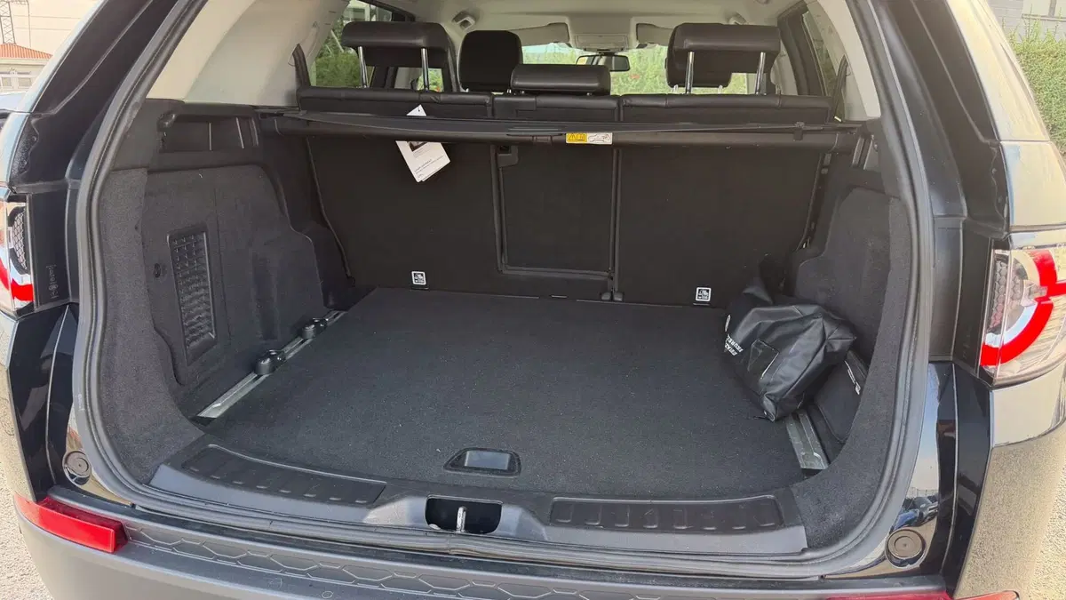 Land Rover Discovery Sport usata a Novara (6)