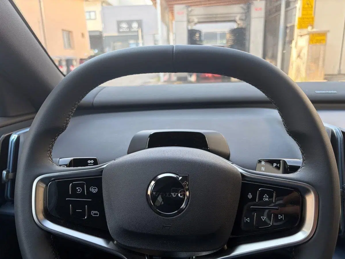 Volvo EX30 nuova a Ravenna (10)