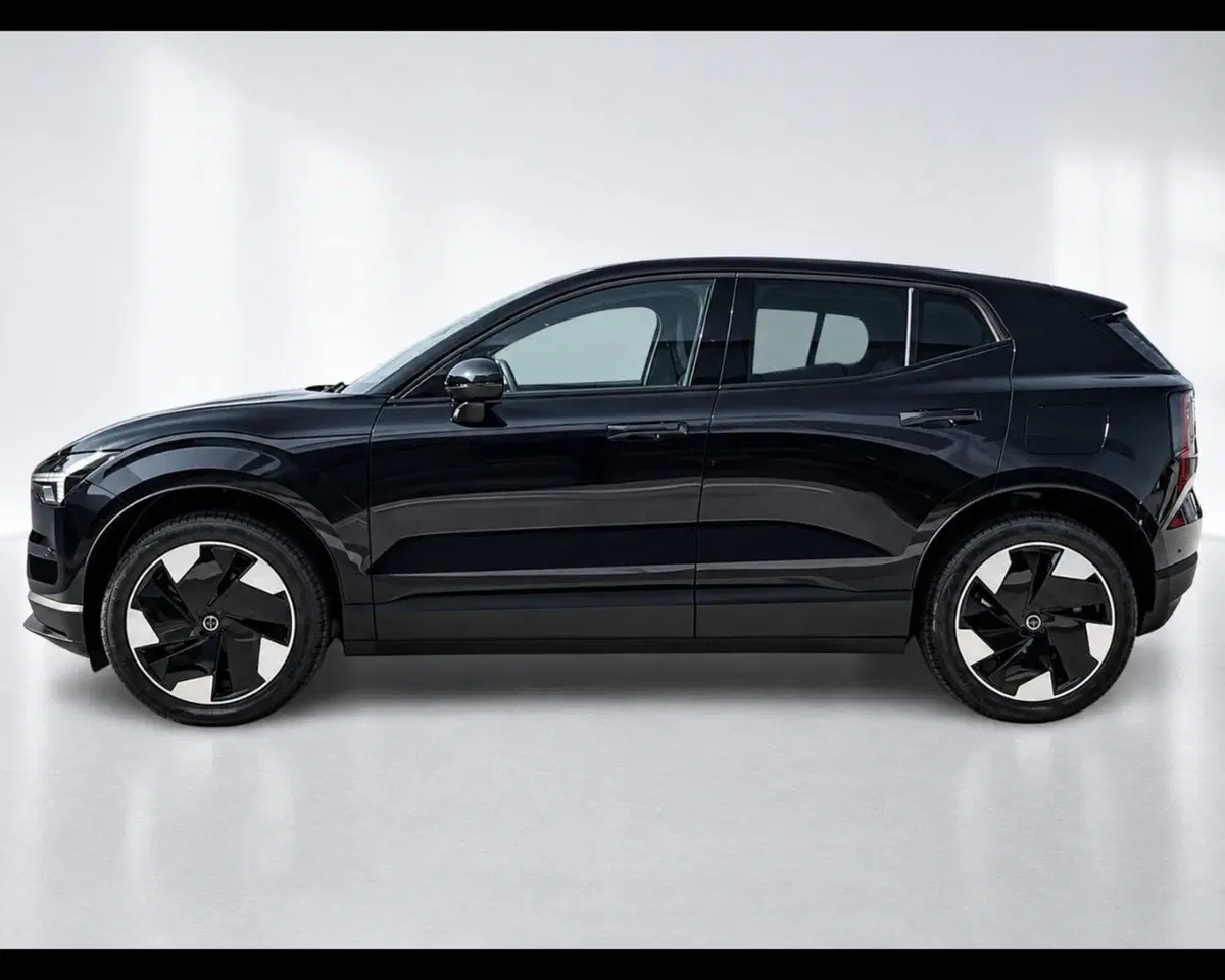 Volvo EX30 nuova a Ravenna (14)