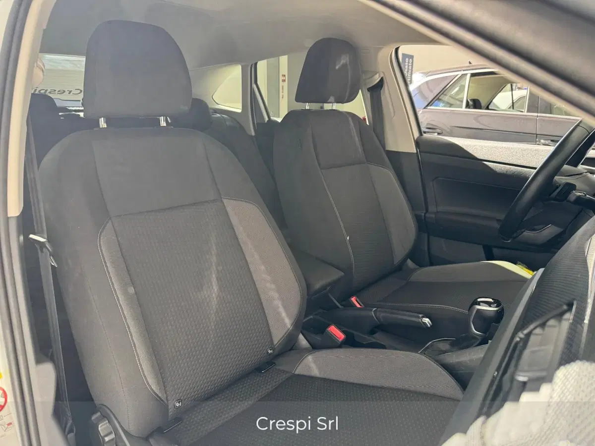 Volkswagen Taigo usata a Varese (11)