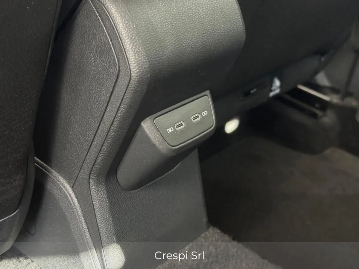 Volkswagen Taigo usata a Varese (18)