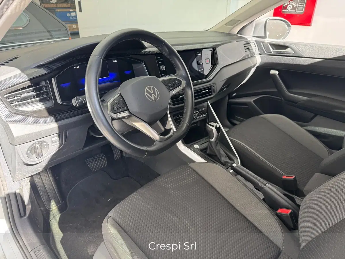 Volkswagen Taigo usata a Varese (9)
