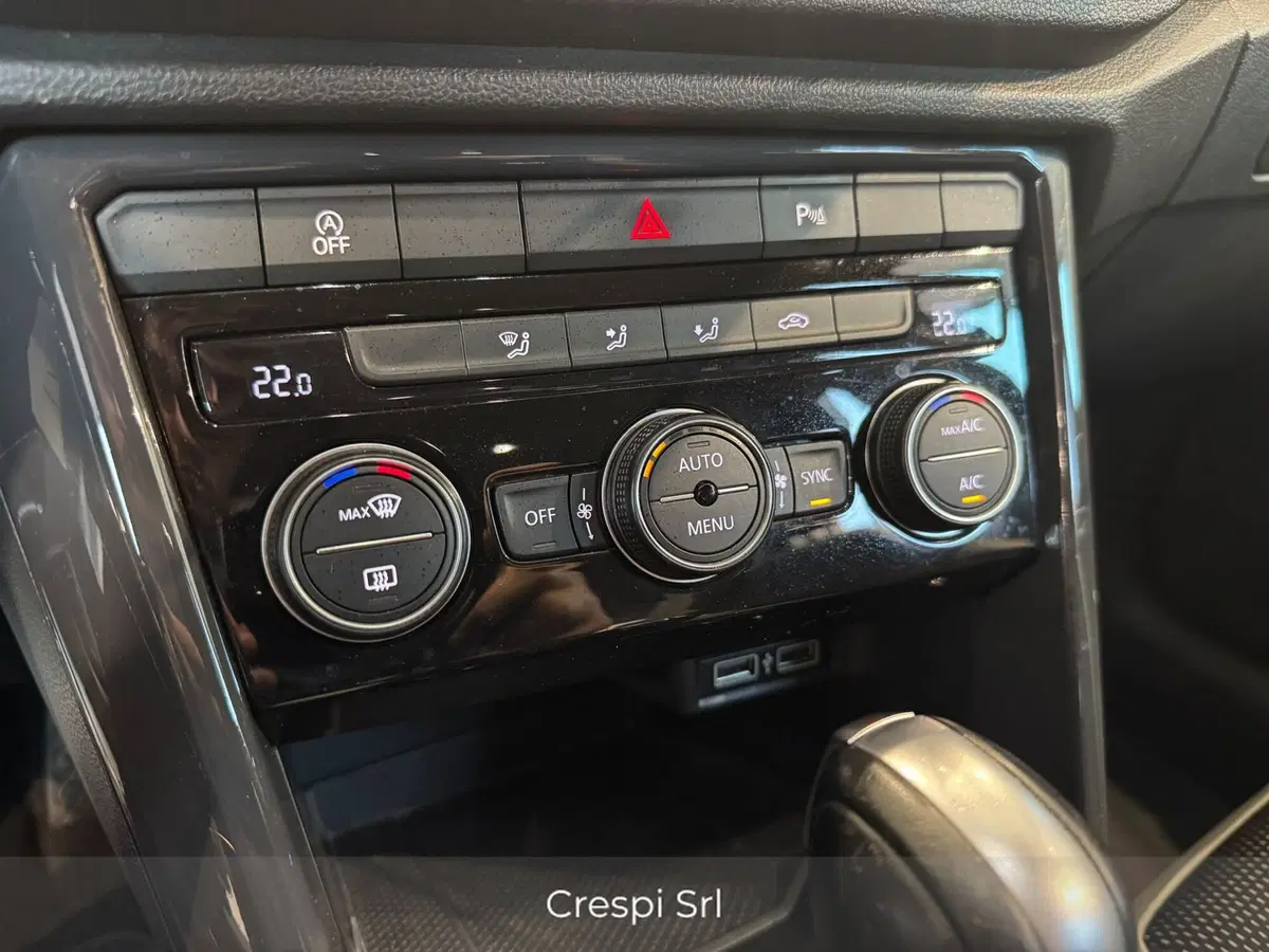Volkswagen T-Roc usata a Varese (15)