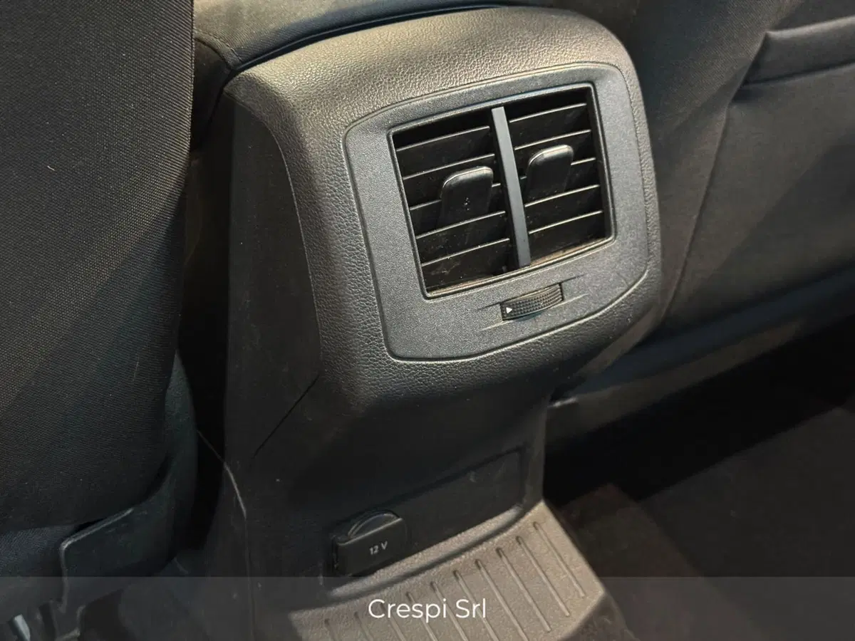 Volkswagen T-Roc usata a Varese (16)