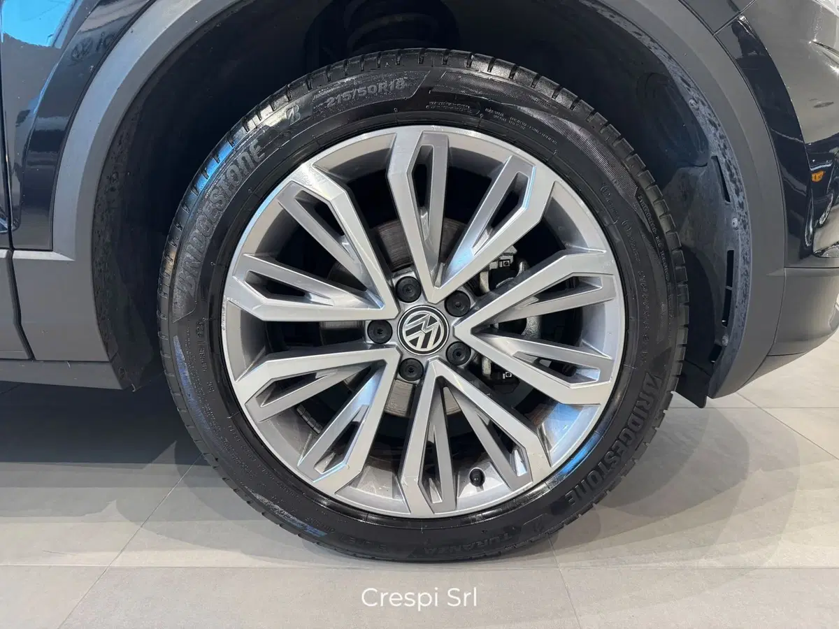 Volkswagen T-Roc usata a Varese (4)