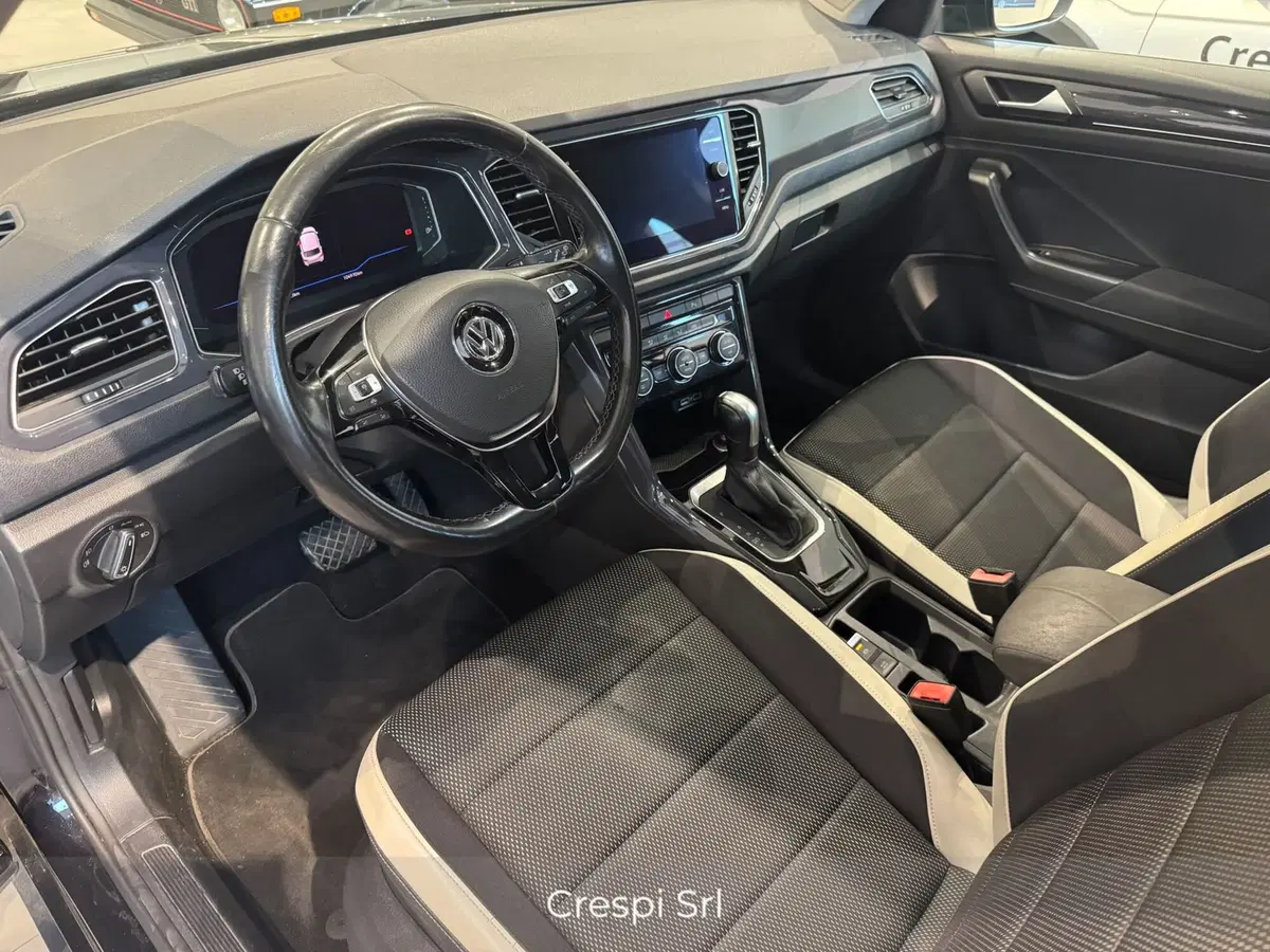 Volkswagen T-Roc usata a Varese (9)
