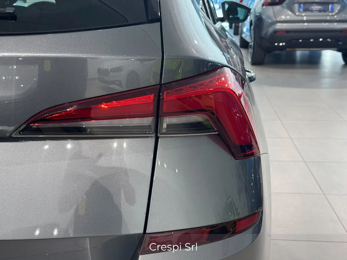 Skoda Kamiq usata a Varese (7)