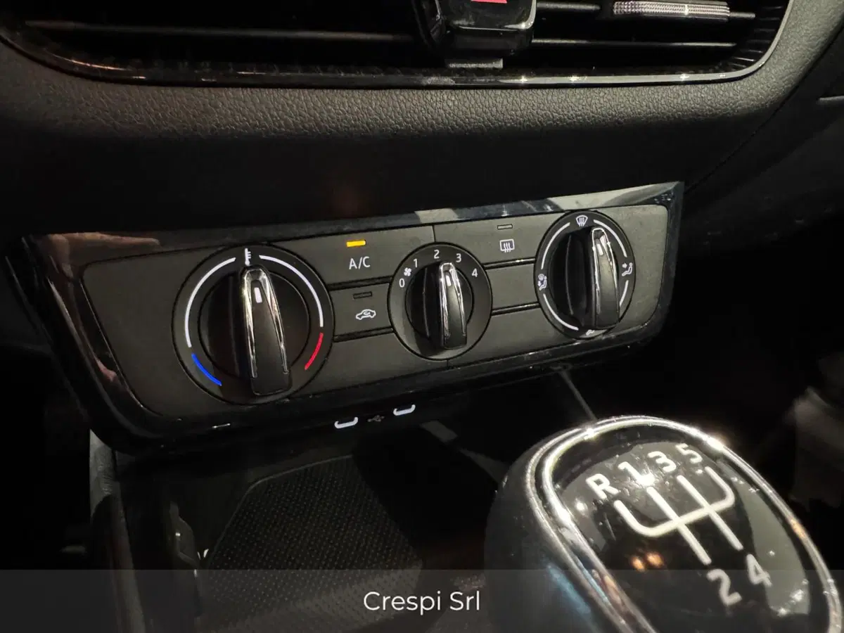 Skoda Fabia usata a Varese (15)