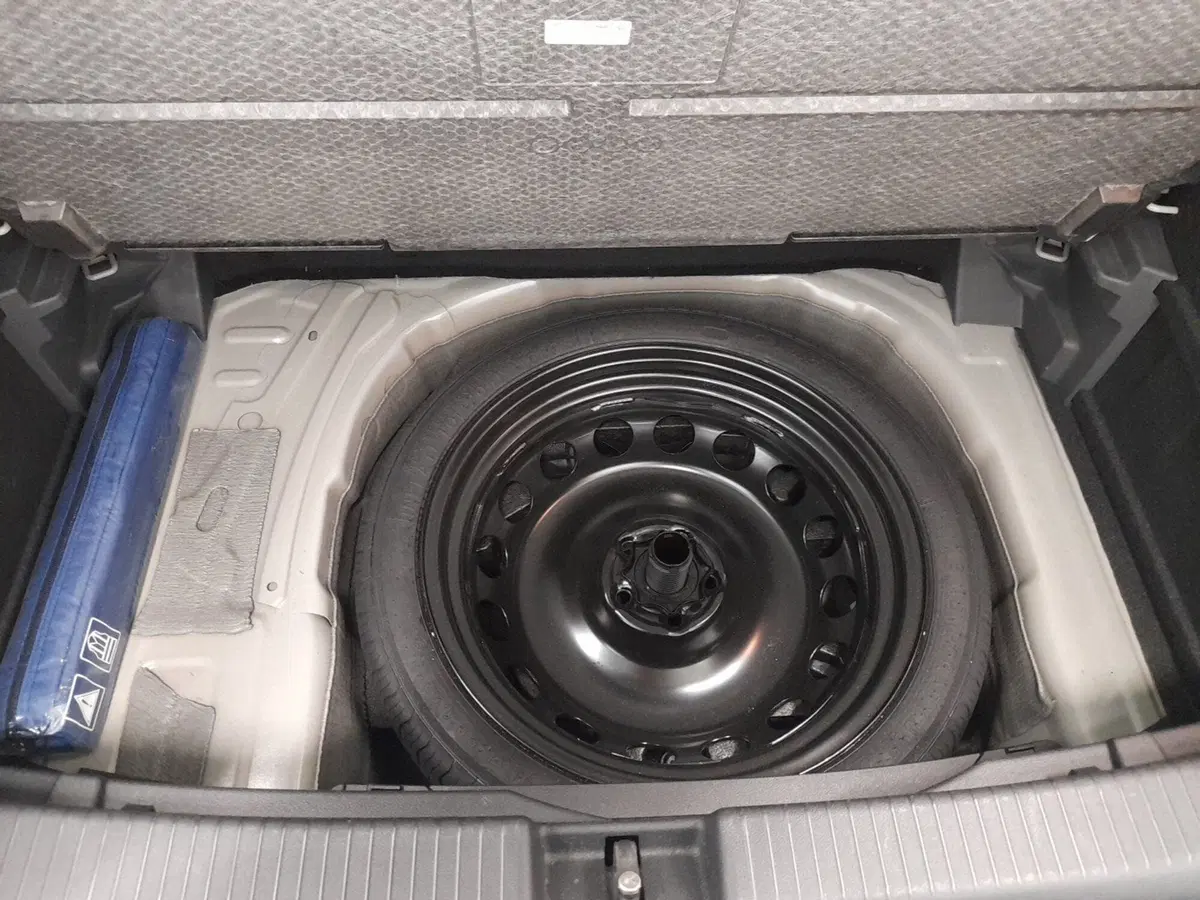 Volkswagen T-Cross usata a Bologna (18)