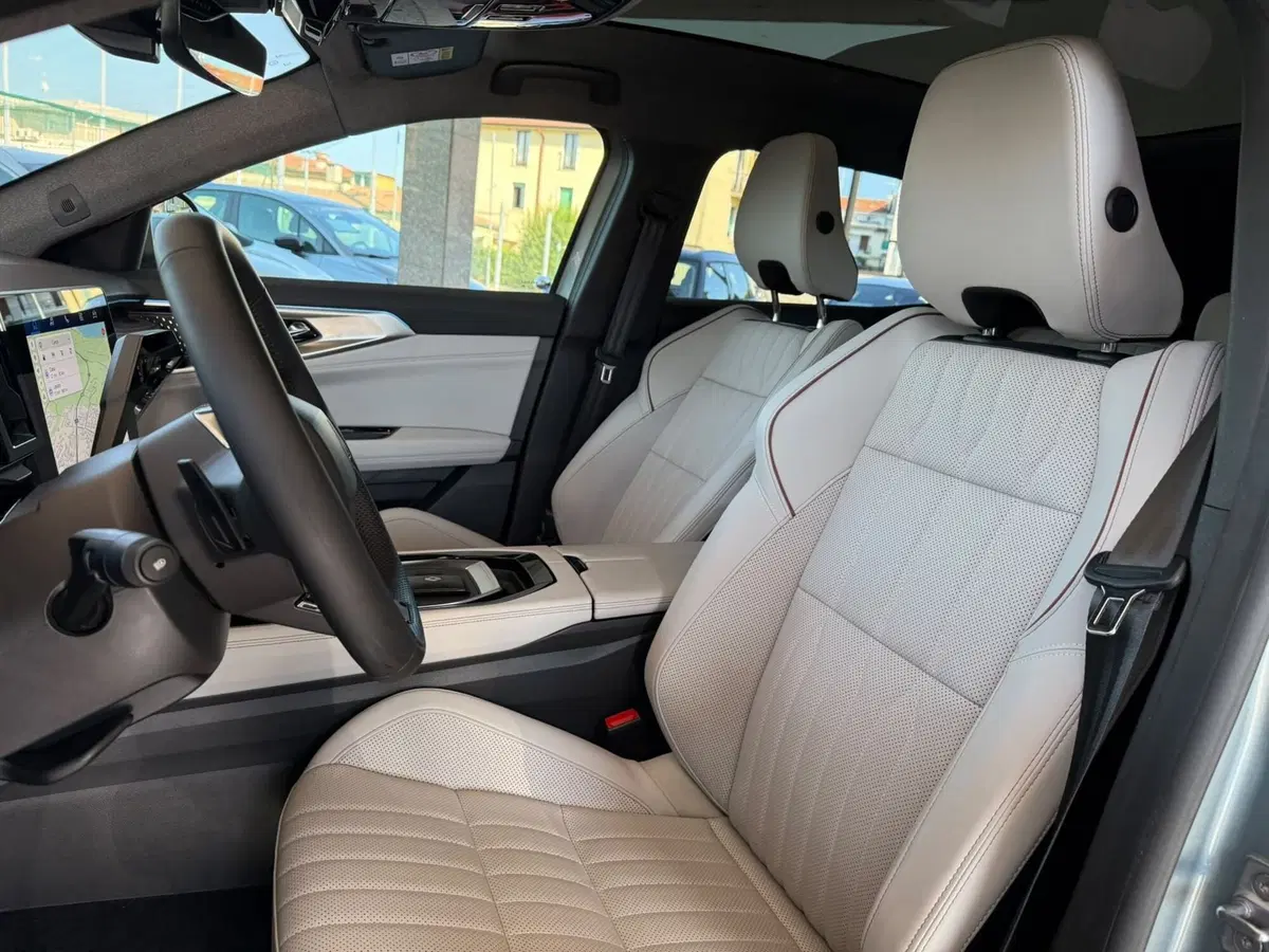 Renault Espace usata a Brescia (9)