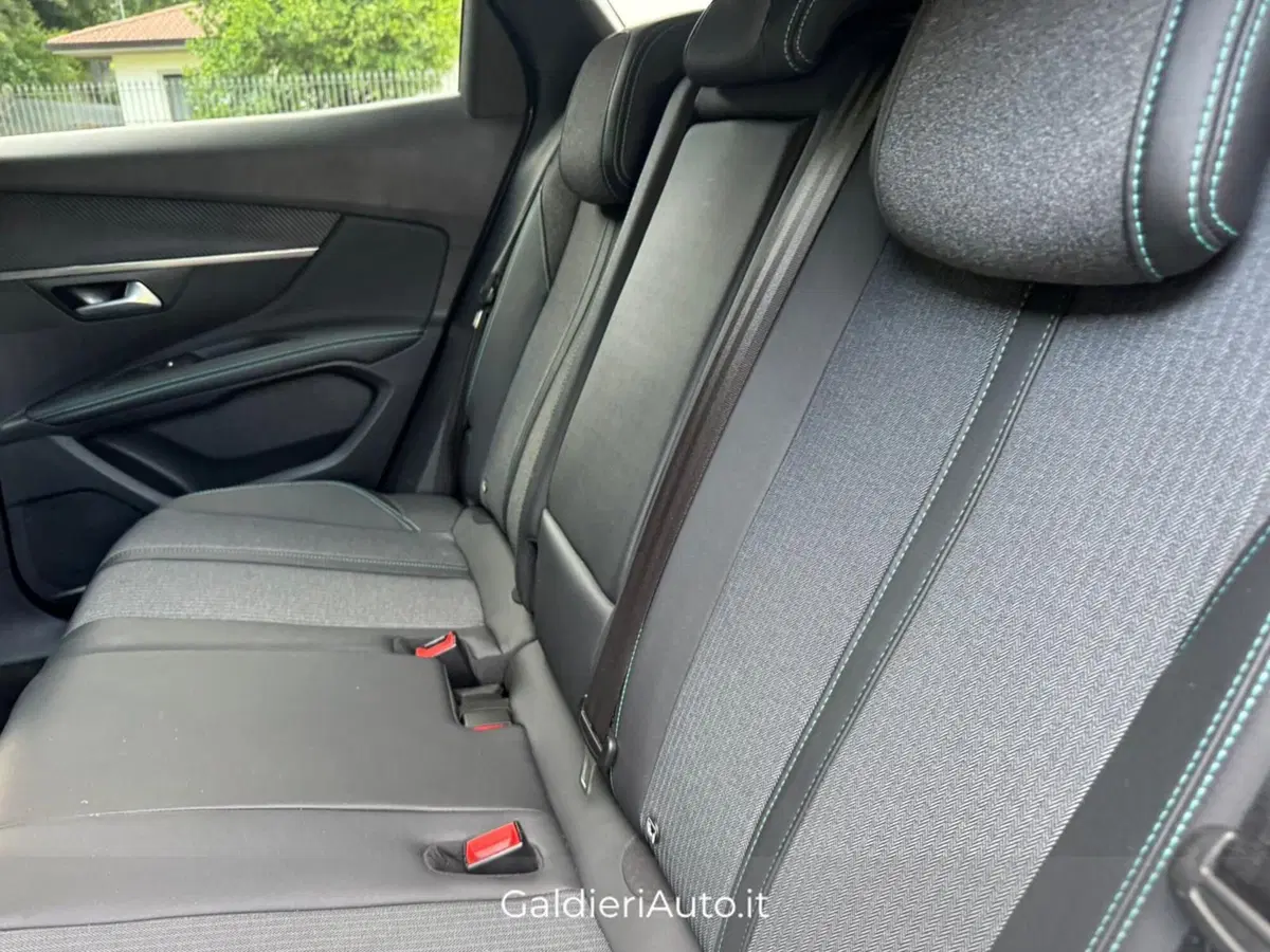 Peugeot 3008 usata a Salerno (13)