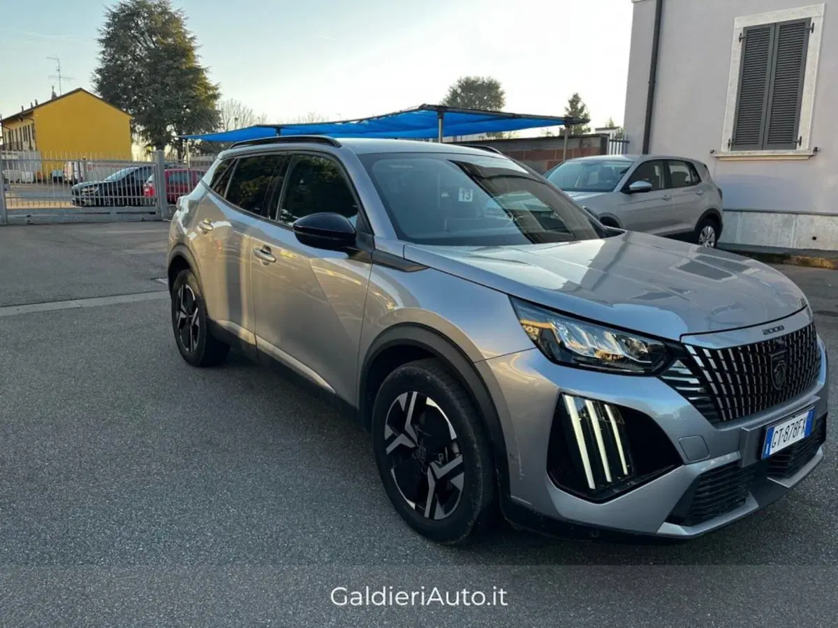 Peugeot 2008 usata a Salerno