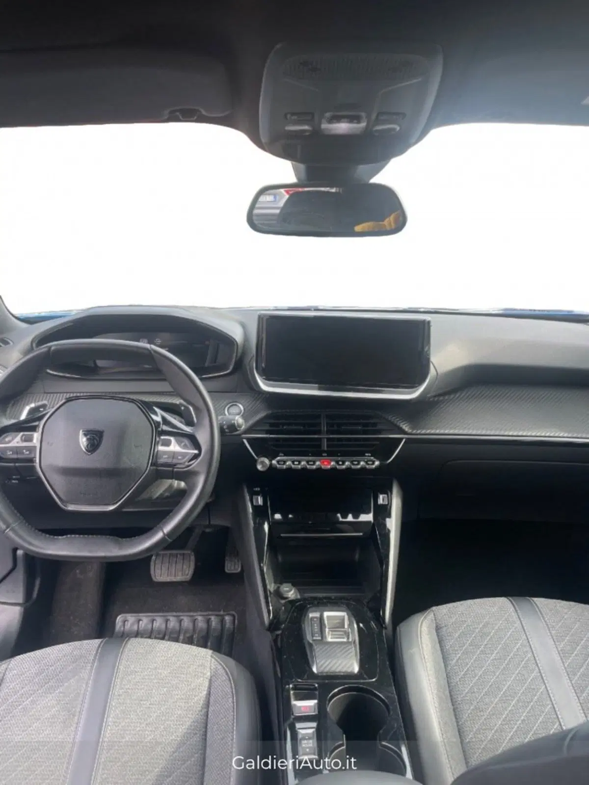 Peugeot 2008 usata a Salerno (6)