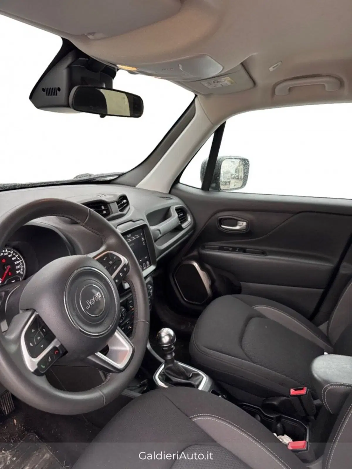 Jeep Renegade usata a Salerno (8)